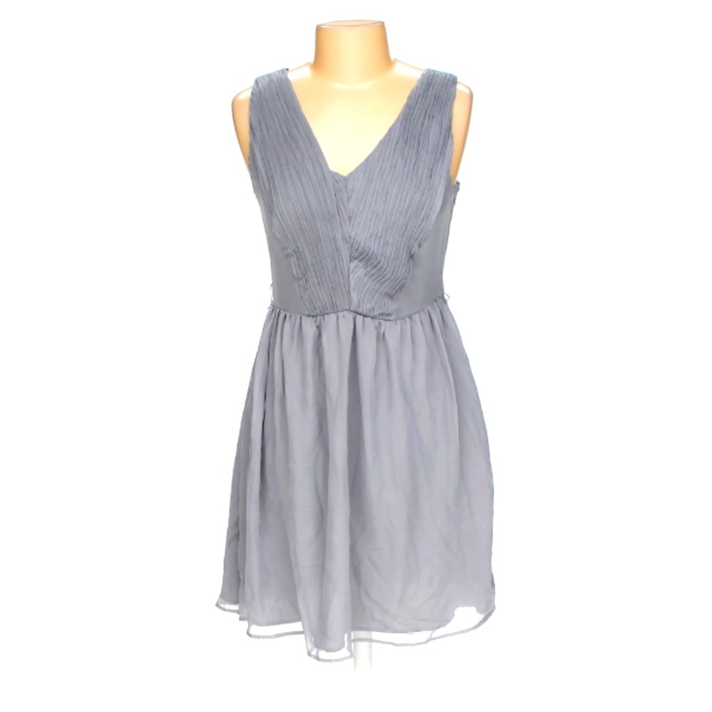 TEVOLIO PRETTY SILVER-GRAY SLEEVELESS DRESS SZ 10